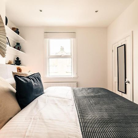The Broadway Bath - 2 Bedrooms With Parking, Central Bath Exteriör bild